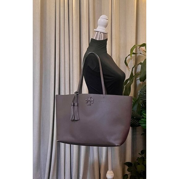 ✺ AUTHENTIC TORY BURCH TAUPE MCGRAW SHOULDER BAG - Picture 13 of 13